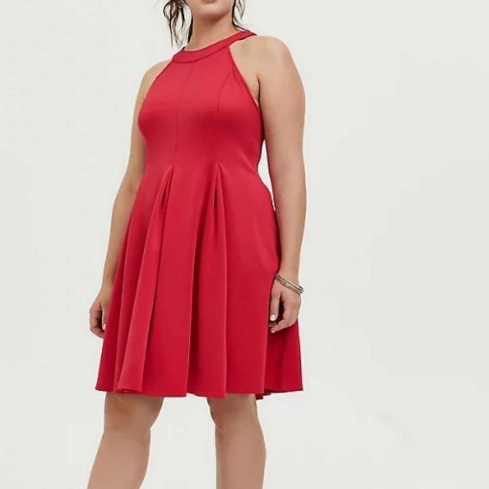 Torrid Scuba Mini Fluted Dress Size 0